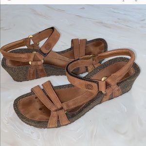 TEVA leather cork wedge sandal brown